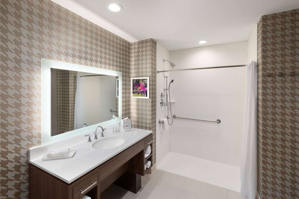 Hawthorn Extended Stay by Wyndham Kingwood Houston - photo 12