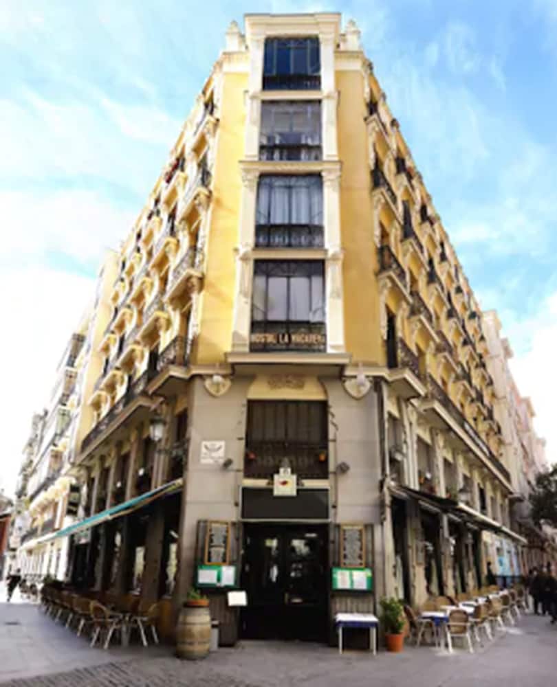 Hostal La Macarena Madrid hotel
