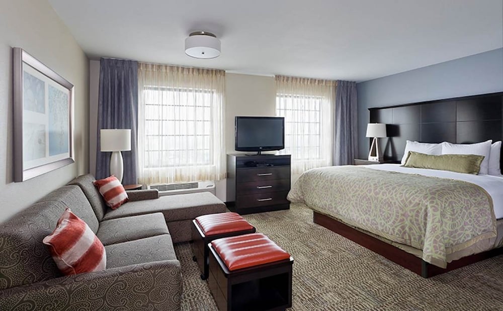Staybridge Suites Montgomeryville an IHG Hotel - photo 4