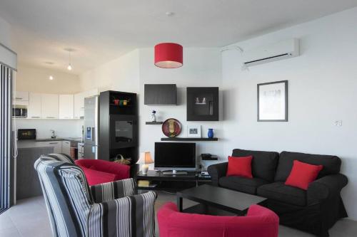 MEL 2 2BED seaview in Ghadira by Homely — 4-Star Luxury Hotel in Mellieha, Malta