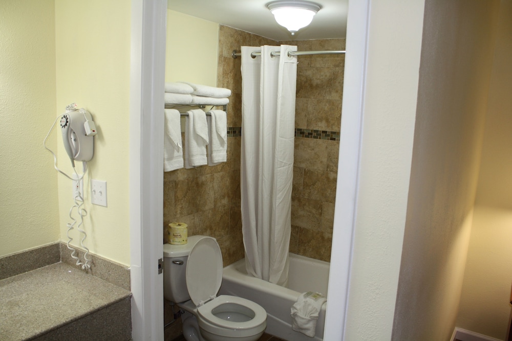 Fairway Inn Florida City Homestead Everglades - photo 65
