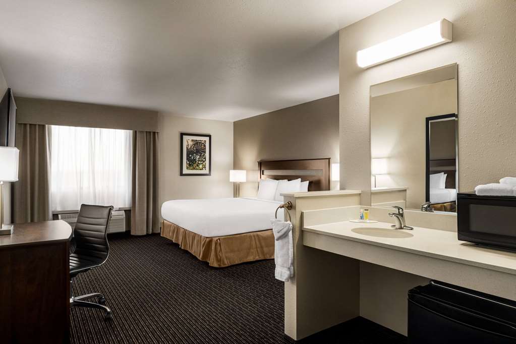 Travelodge by Wyndham Dexter - photo 29