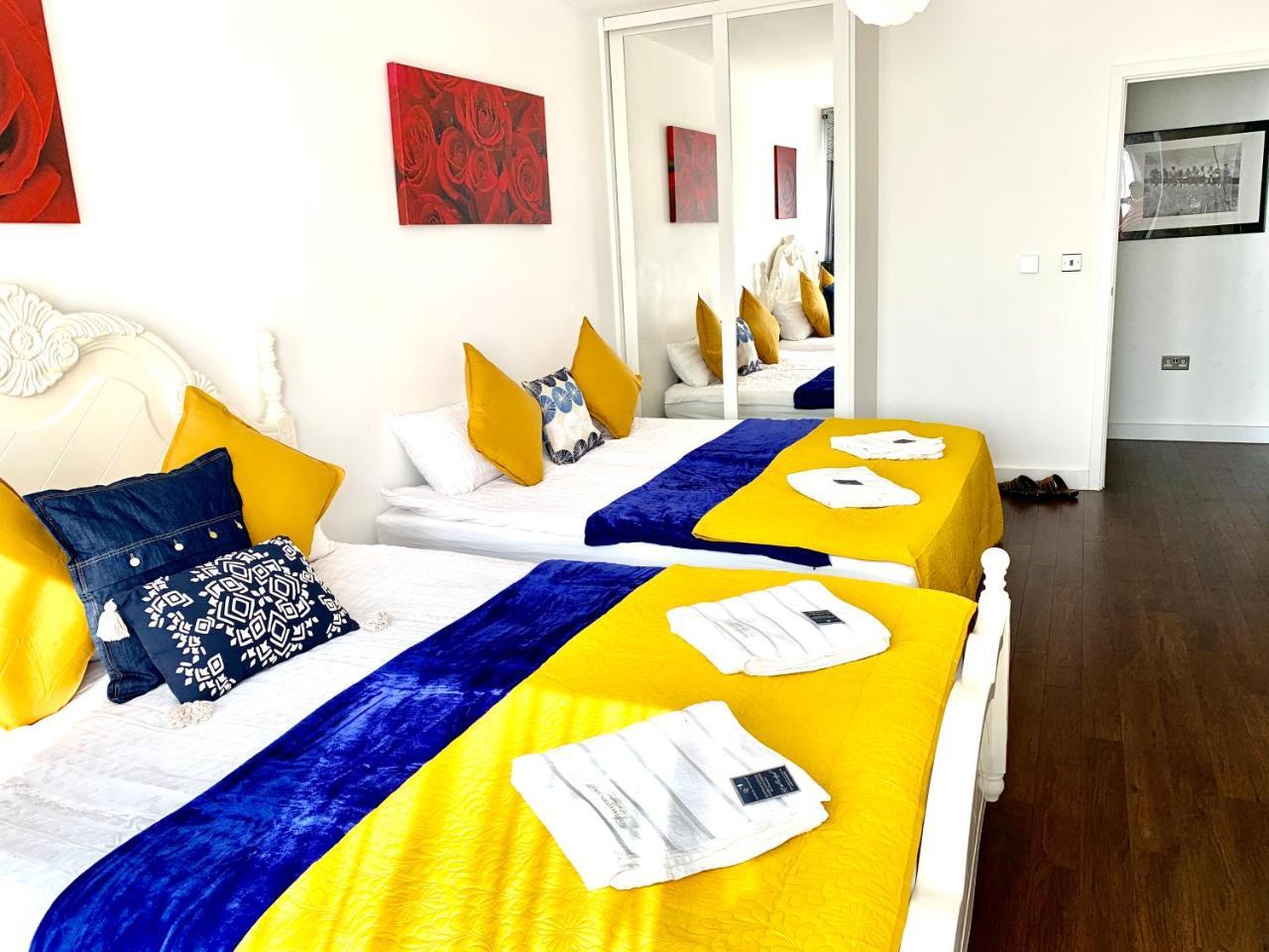 2 Bedrooms Modern Apartment next to Velodrome Lounge Balcony Parking ABBA — 5-Star Luxury Hotel in London, United Kingdom