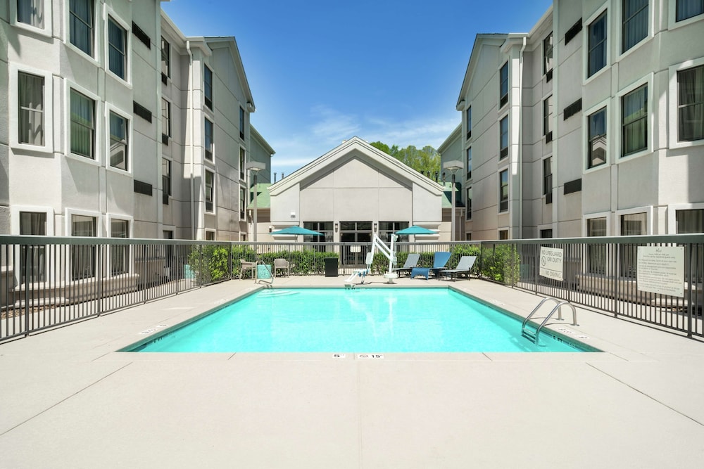 Hampton Inn & Suites Nashville Franklin - photo 22