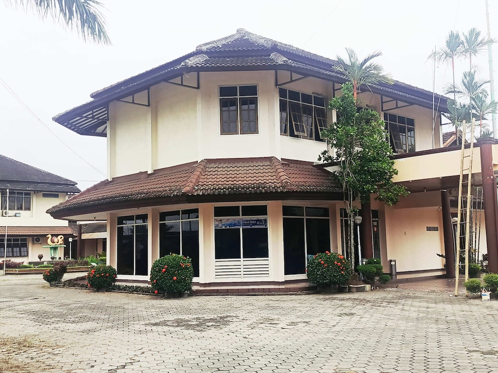 Hotel Wijaya Purwokerto in Purwokerto, Indonesia