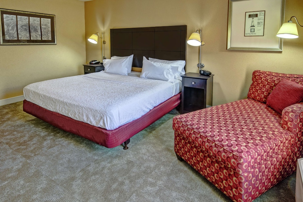Hampton Inn Jacksonville Anniston Area - photo 27