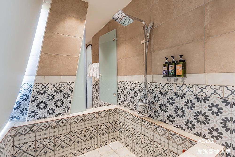 Star Deco Resort - carbon neutral hotel in Yilan