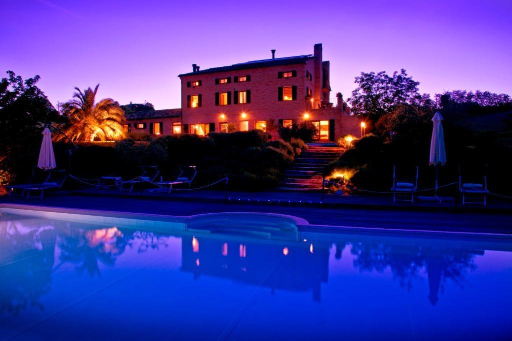 Casal dei Fichi — 4-Star Luxury Hotel in Francavilla D'ete, Italy