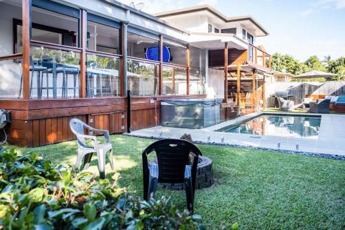 Kings Beach Home with Pool and Putt Putt — 4-Star Luxury Hotel in Caloundra, Australia