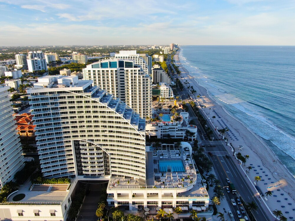 Fort Lauderdale Executive Apartments by 1stHomeRent — 4-Star Luxury Hotel in Fort Lauderdale, United States
