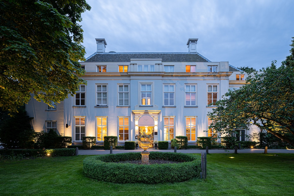 Central Park Voorburg Relais & Chateaux — 4-Star Luxury Hotel in Voorburg, Netherlands