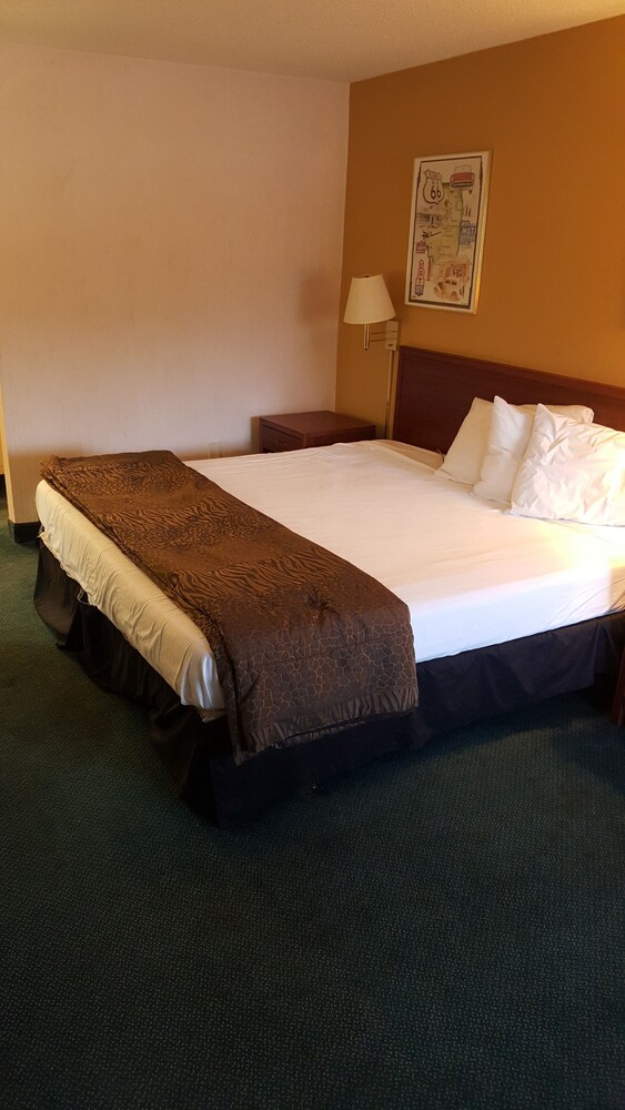 Route 66 Hotel Springfield Illinois - photo 15