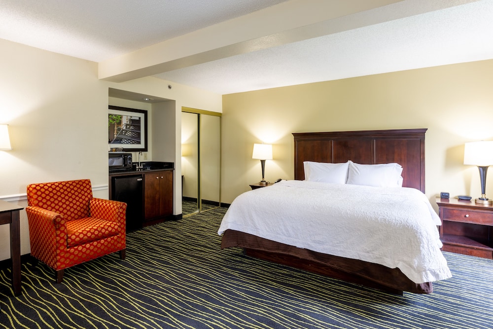 Hampton Inn Columbia I 26 Harbison Blvd. - photo 7