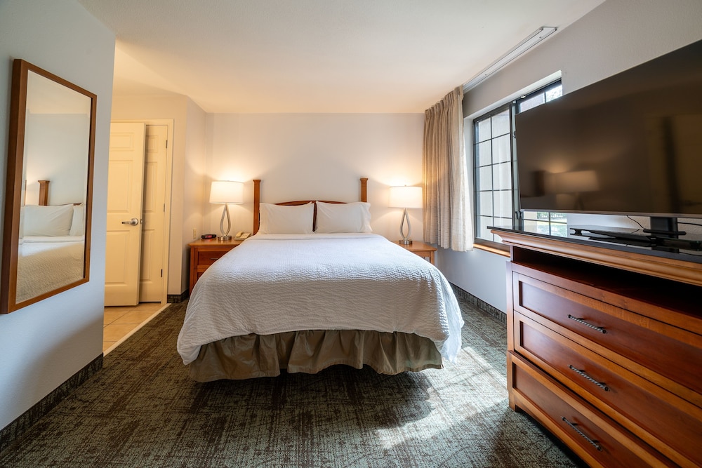 Staybridge Suites Houston West Energy Corridor by IHG - photo 31