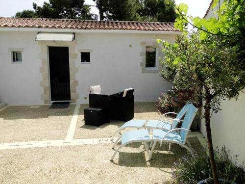 La Petite Maison Sur L'Ile De Ré — 4-Star Luxury Hotel in La Flotte, France