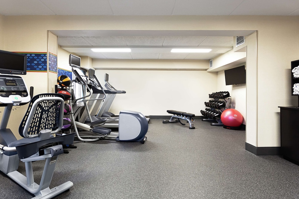 Hampton Inn Amelia Island at Fernandina Beach - photo 29