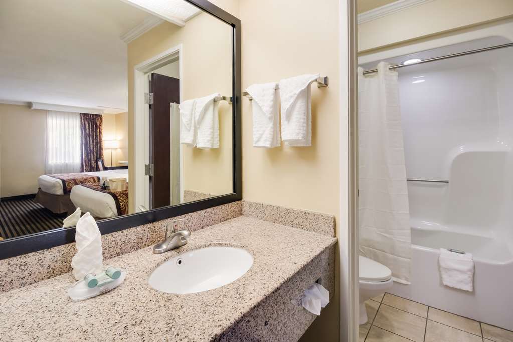 Best Western McKenzie - photo 17