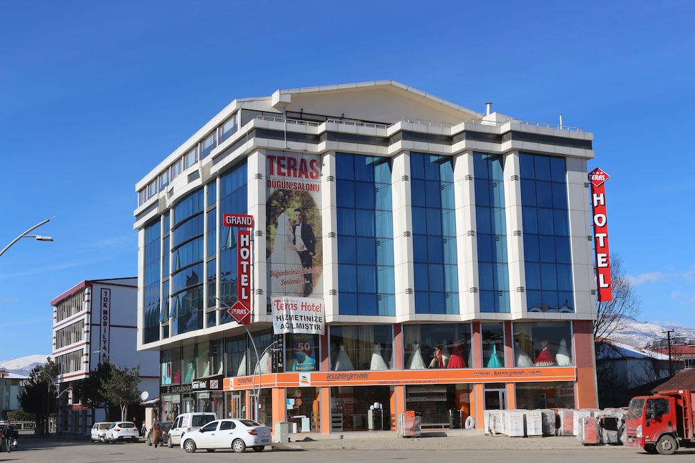 Grand Teras Hotel - carbon neutral hotel in Kelkit