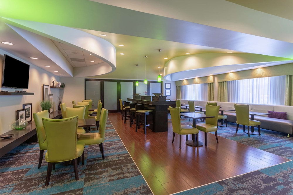 Hampton Inn Richmond South - photo 19