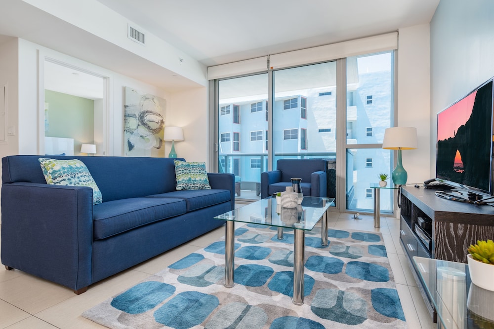 Churchill Suites Monte Carlo Miami Beach - photo 91