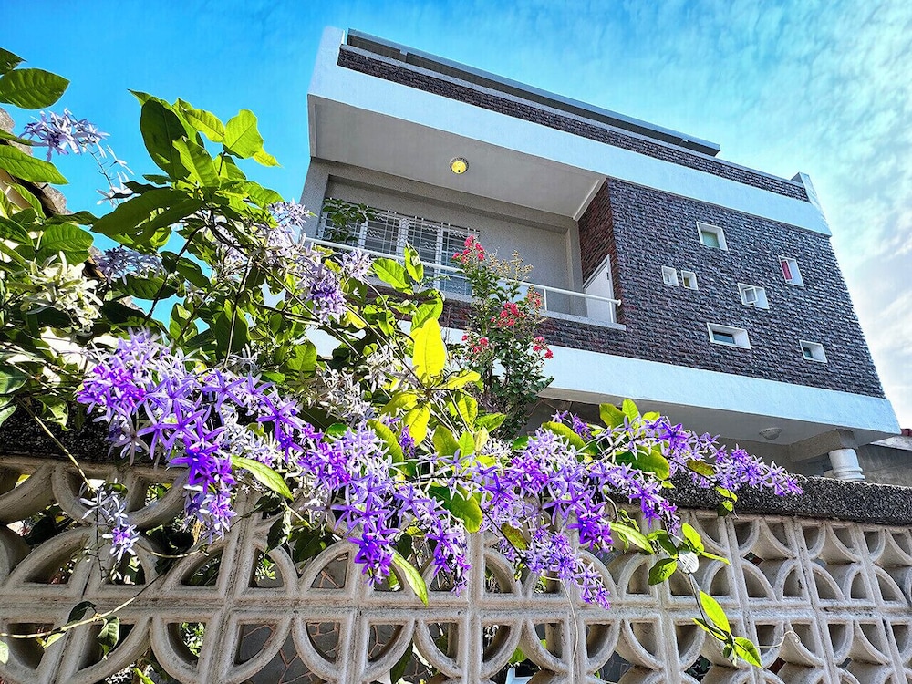 Ronchamp Villa — 4-Star Luxury Hotel in Tainan, Republic of China Taiwan