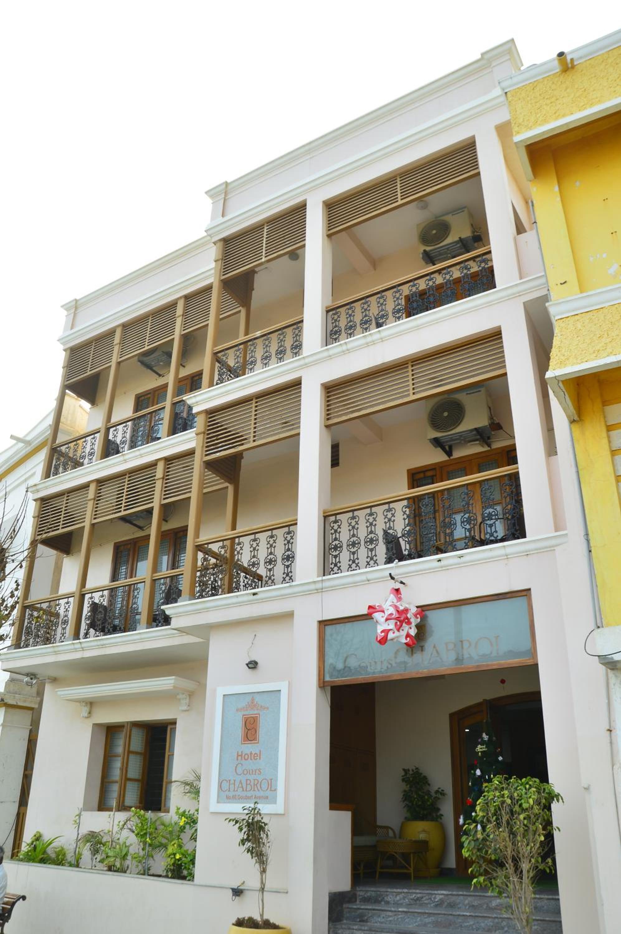 Cours Chabrol A Heritage Hotel By The Sea — Puducherry