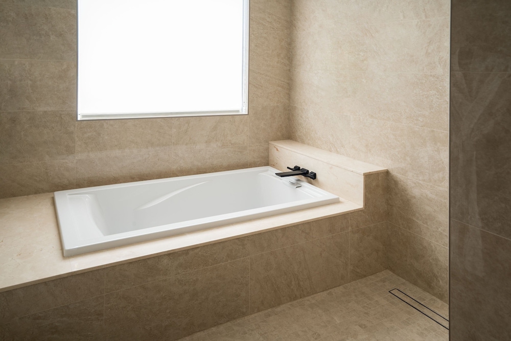 SpringHill Suites by Marriott Chicago Chinatown - photo 37