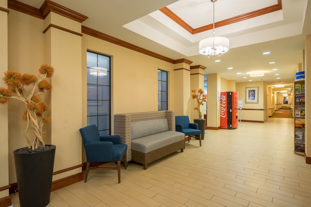 Holiday Inn Express & Suites Quakertown Allentown Area by IHG - photo 46