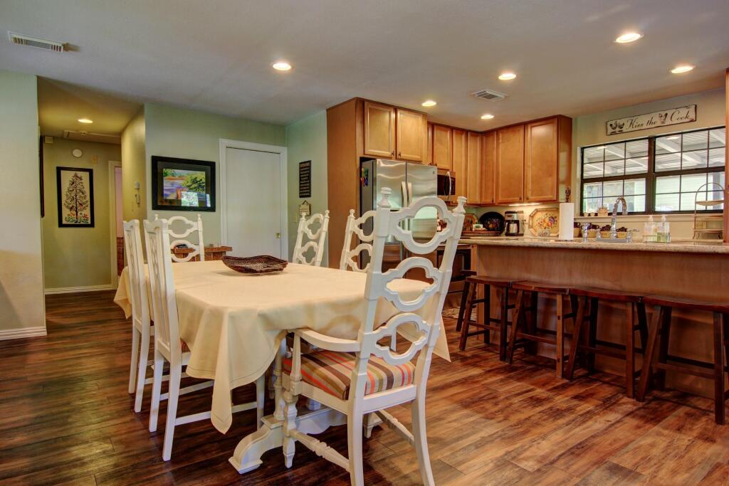 Leaning Oak Prd 923 - photo 13
