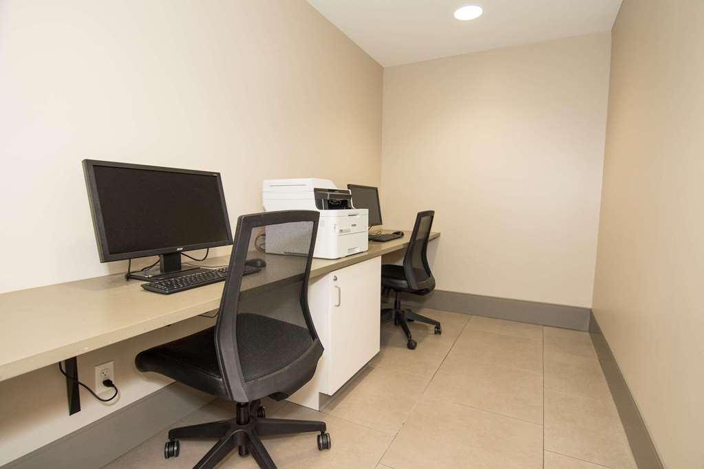 Country Inn & Suites by Radisson Lehighton PA - photo 17