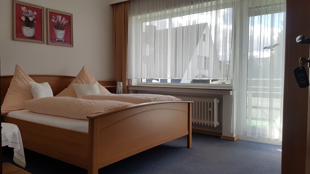 Sevda S Hotel Garni Weinforth — Willingen