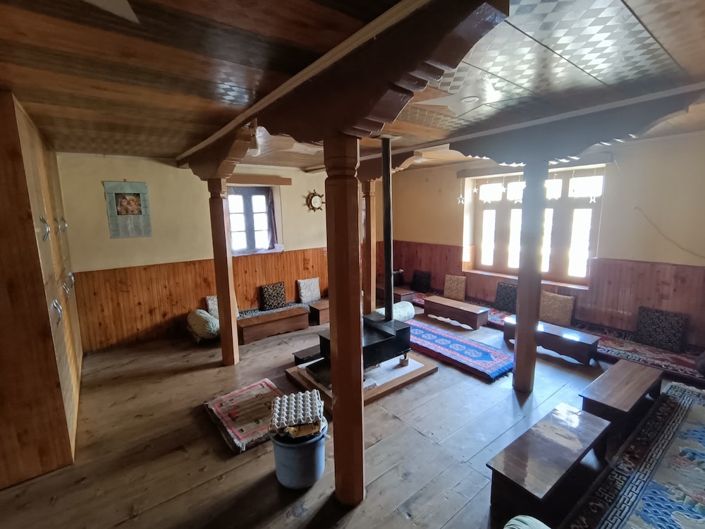 Himalayaa Retreat — Manali — photo 4