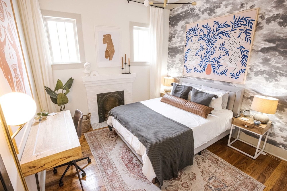 Evangeline A in Lafayette in Lafayette, United States