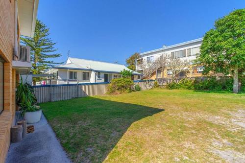 Burleigh Yamba Top Floor oceanstays — 4-Star Luxury Hotel in Yamba, Australia