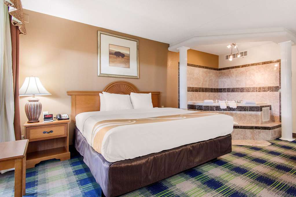 Quality Inn Arkansas City North - photo 17