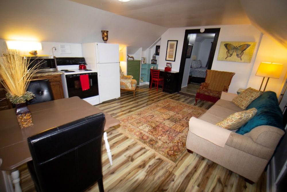 Tazmania Properties - photo 23