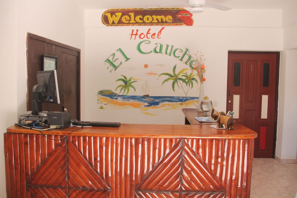 El Caucho — Boca Chica — photo 2