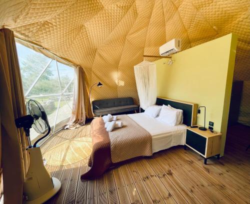 Manna Gea Glamping Domes — hotel in Vonitsa