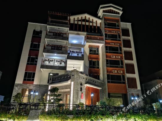 Waterfront Elysees Resort in Taishan, People's Republic of China