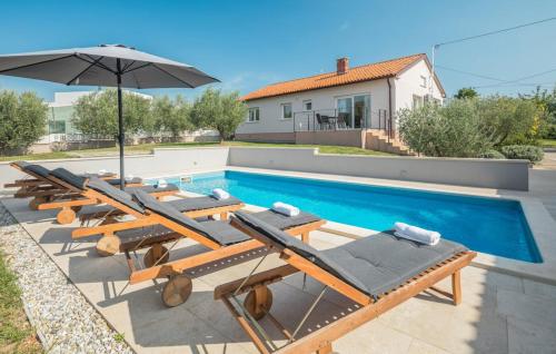 Villa Viktoria near Poreč for 6 people with play room & private pool — 4-Star Luxury Hotel in Kastelir, Croatia