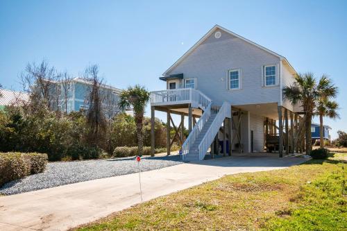 Sea Glass by Oak Island Accommodations - photo 2