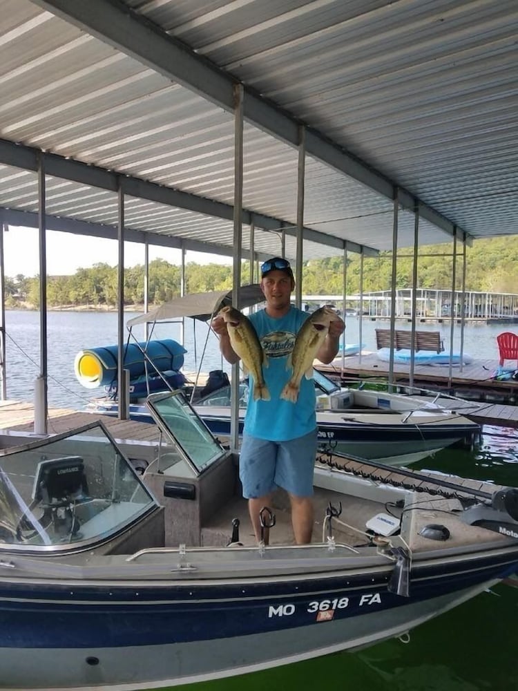 Calm Waters Cabin Resort - photo 84