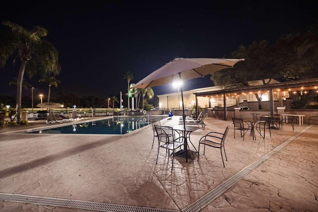 La Quinta Inn by Wyndham Tampa Near Busch Gardens - photo 20