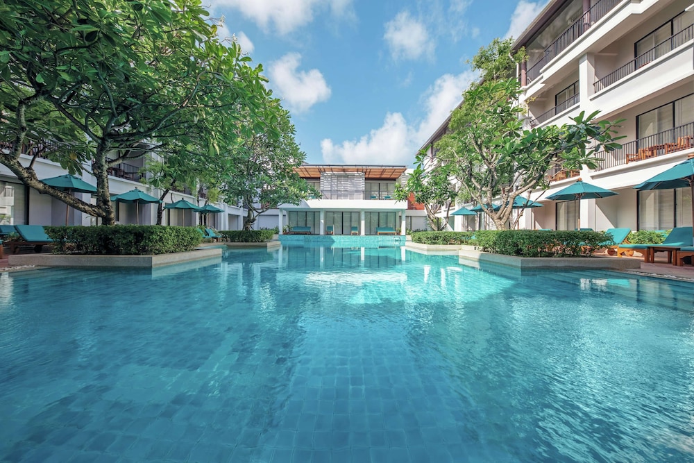 DoubleTree by Hilton Phuket Banthai Resort - carbon neutral hotel in Phuket
