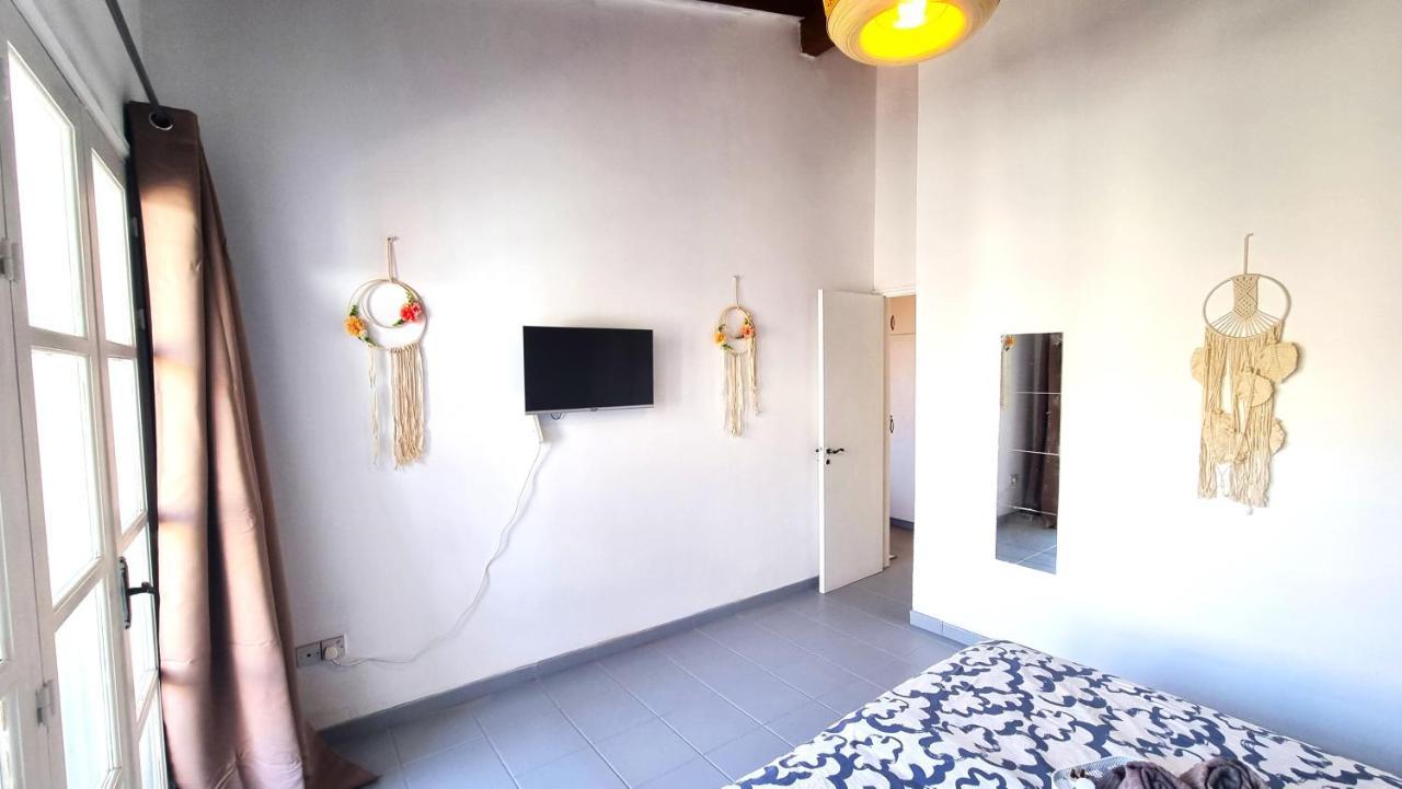 Lovely 1BR in Old Town City Center & 4min to Beach