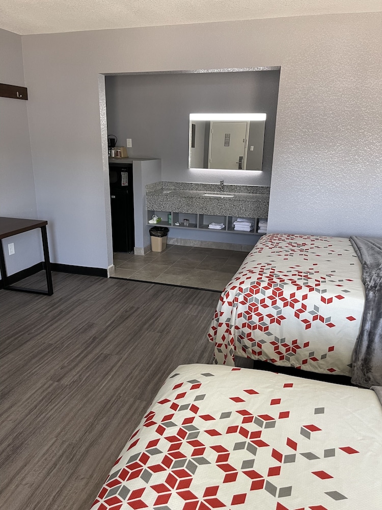 Ridge Motel - photo 9
