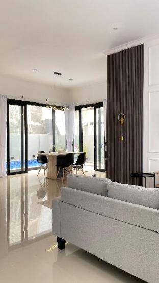 Eben Haezer Villas — 4-Star Luxury Hotel in Malang, Indonesia