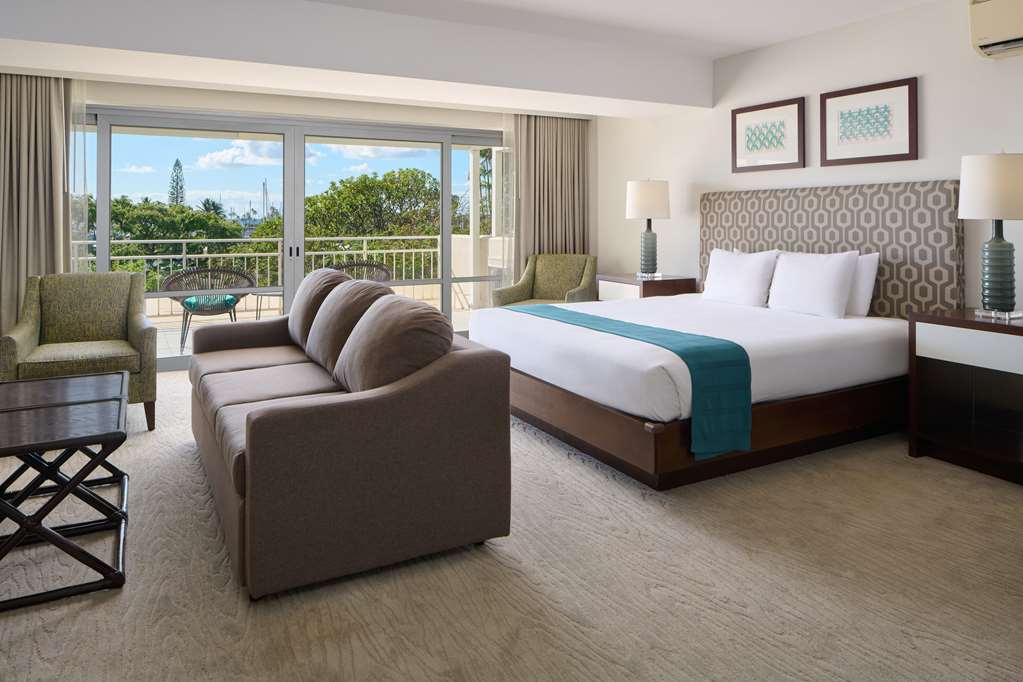Ilikai Hotel & Luxury Suites - photo 16