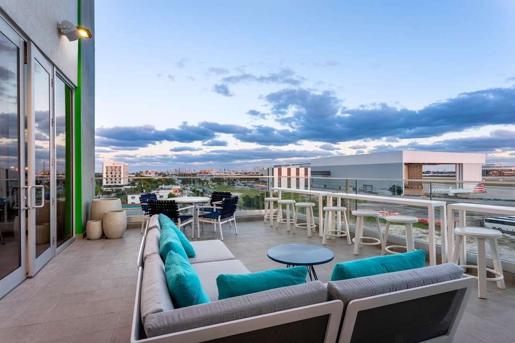 Wyndham Garden Miami International Airport - photo 46