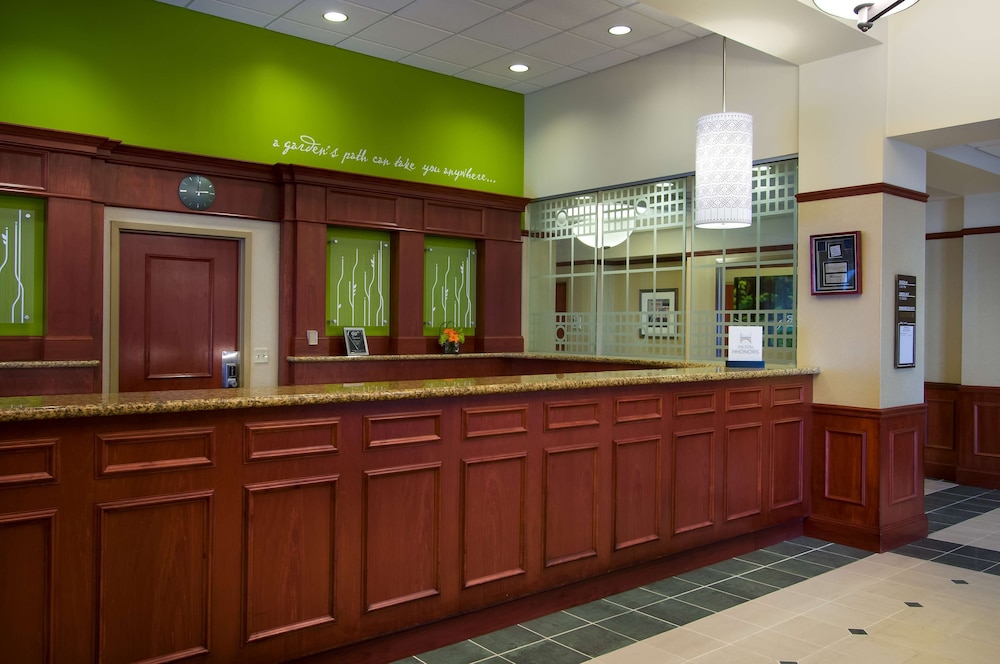 Hilton Garden Inn Detroit Downtown - photo 3